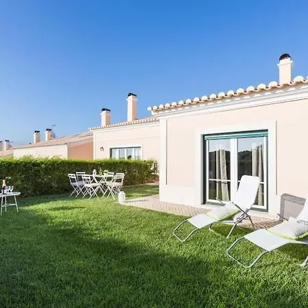 T3 Com Jardim * Sagres