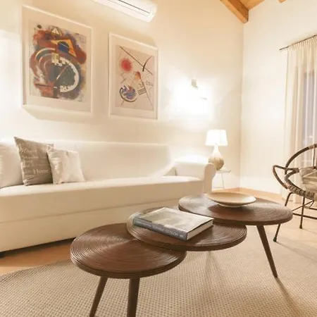 T3 Com Jardim * Sagres