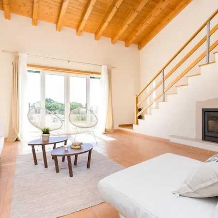 T3 Com Jardim * Sagres