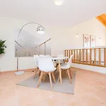 Villa T3 Com Jardim Sagres