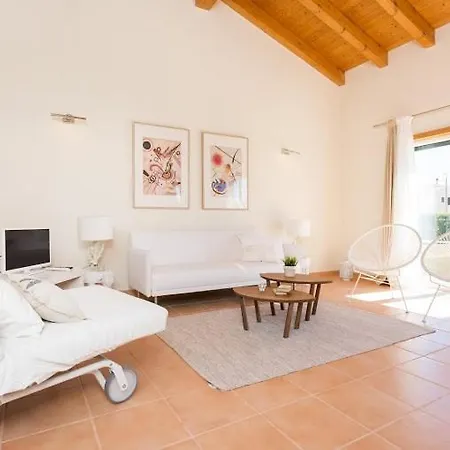 Villa T3 Com Jardim Sagres