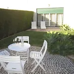 T3 Com Jardim וילה *