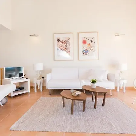 T3 Villa